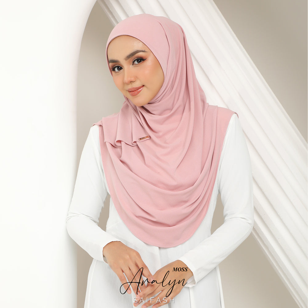 Aralyn Moss Instant Shawl in Baby Pink