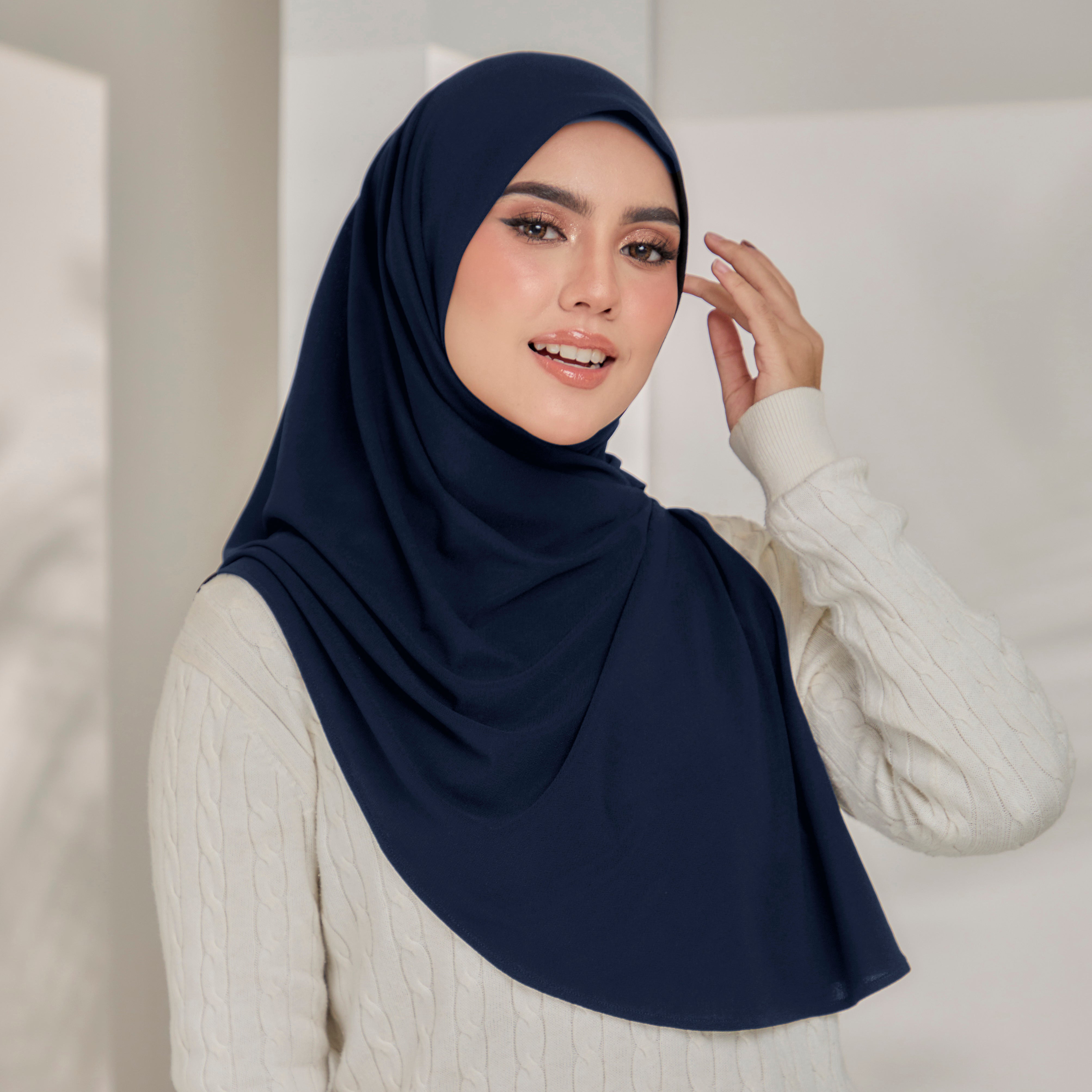 Lazy Sarong Instant Hijab in Denim (Dark Blue)